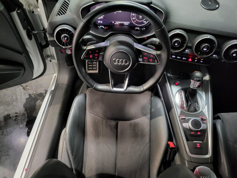 AUDI TT 1.8 TFSI 180cv S-line S Tronic, Siege chauffants , Radar , GPS 