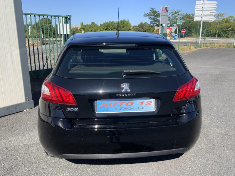 PEUGEOT 308  2017