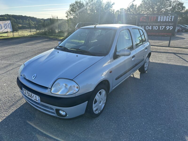 RENAULT CLIO II 2000