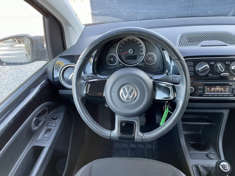 VOLKSWAGEN UP! 2013