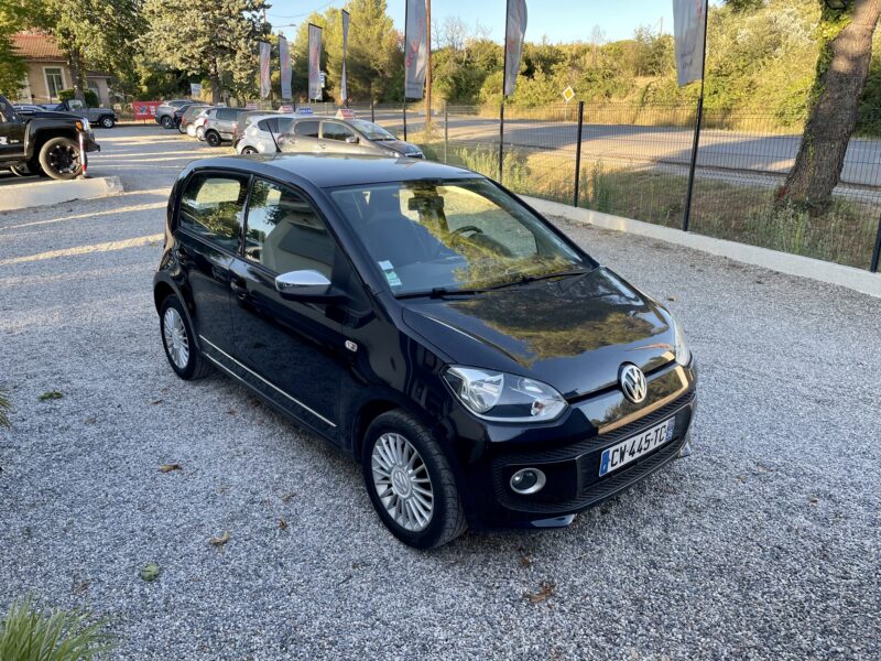 VOLKSWAGEN UP! 2013