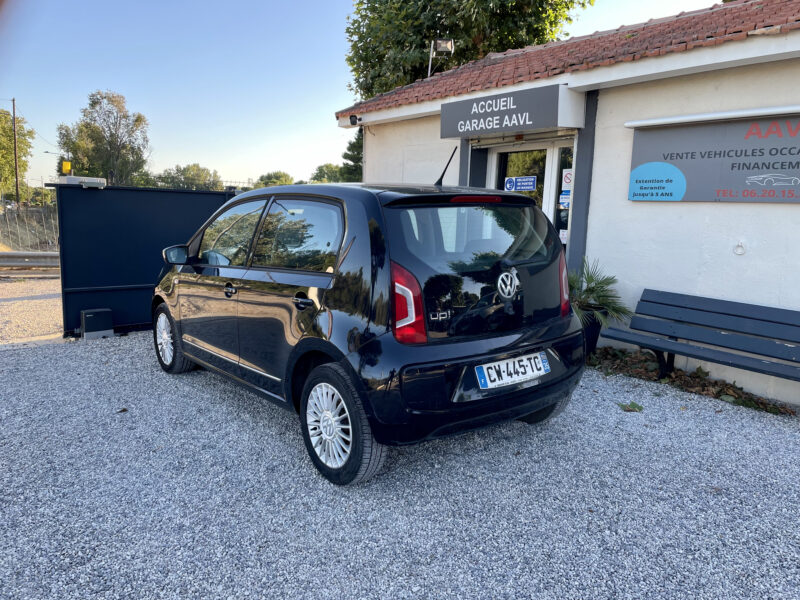 VOLKSWAGEN UP! 2013