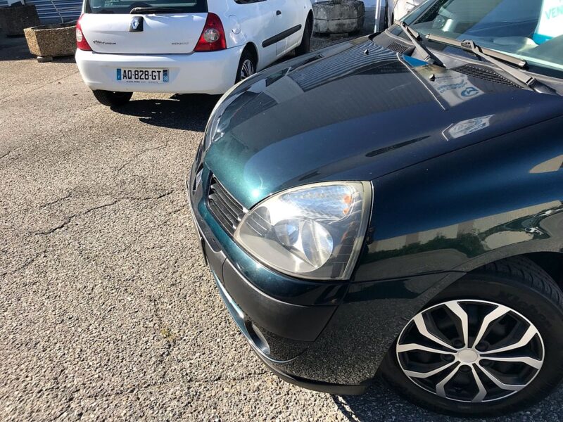 CLIO II ph2 - 1.4i 98cv CAMPUS - GARANTIE 6 MOIS