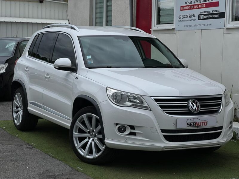 VOLKSWAGEN TIGUAN 2011