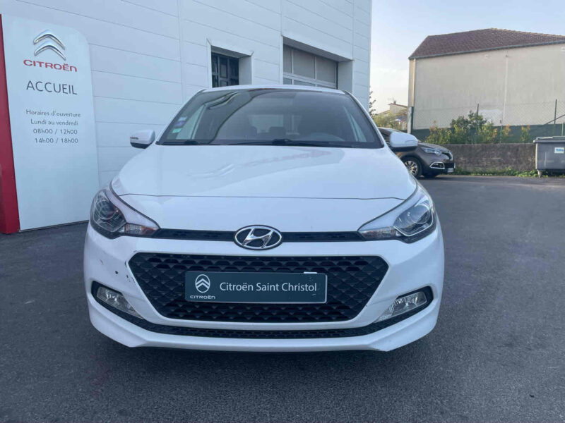 HYUNDAI i20 II 2017