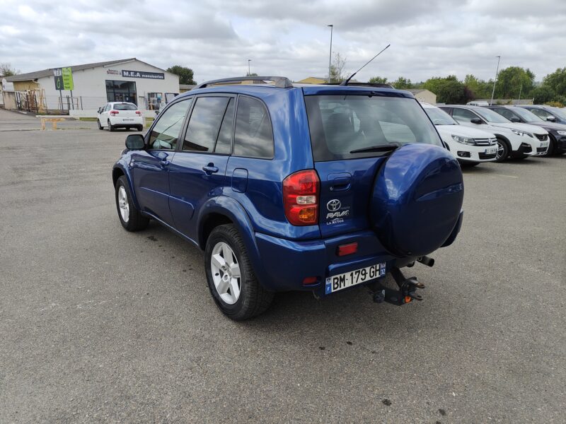 TOYOTA RAV4 2.0 D 115 cv 4WD