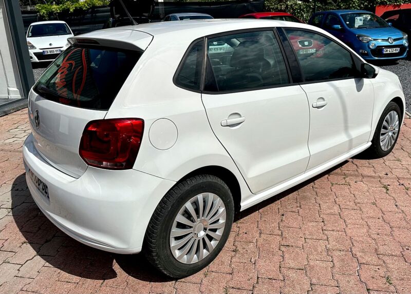 VOLKSWAGEN POLO V 2010