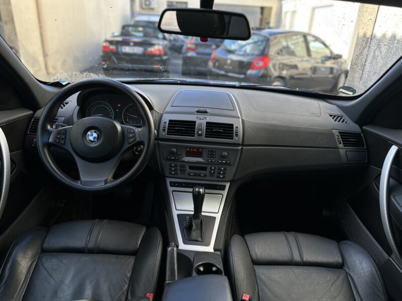 BMW  X3  3.0i  ESS SPORT PAYEZ EN 4 X 
