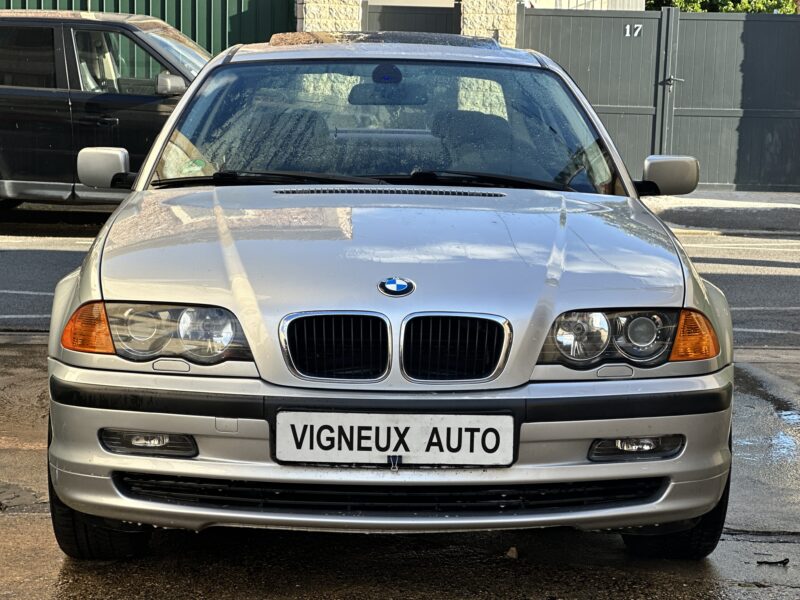 BMW SERIE 3  316 i  BOITE AUTOMATIQUE PAYER EN 4X