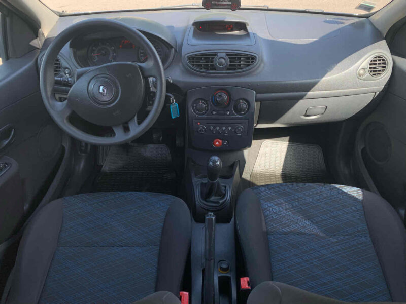 RENAULT CLIO III 1.4i 16V 98CV