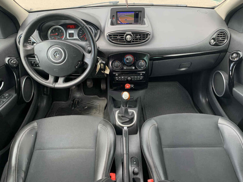 RENAULT CLIO III 1.5DCI 88CV