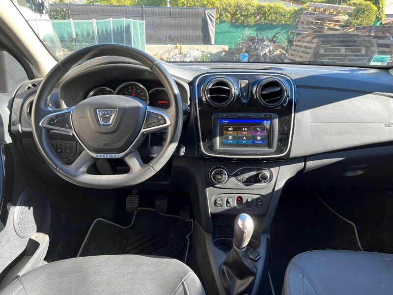 DACIA SANDERO II  TECHROAD 0.9 TCE  90 CH 2019