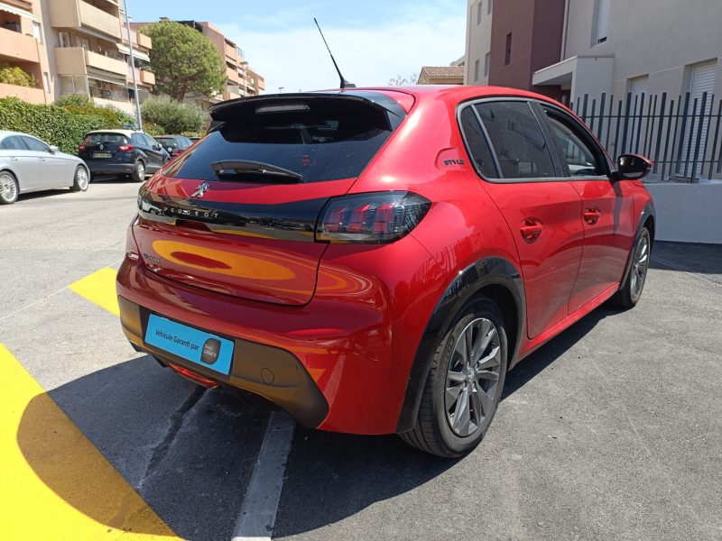 PEUGEOT 208 II  ELECTRIQUE 136 CH STYLE 2022