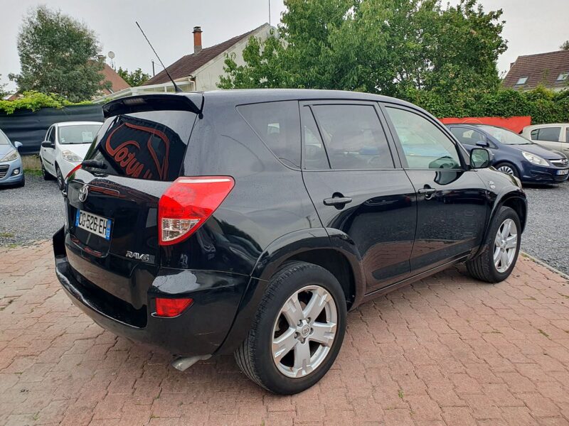 TOYOTA RAV 4 III 2007