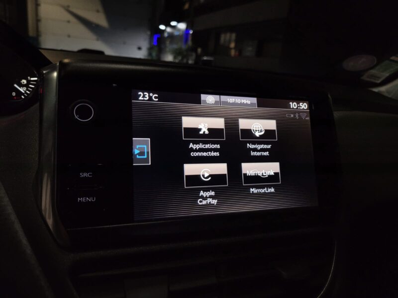 PEUGEOT 2008 1.2 PureTech 110cv Allure BVA // APPLE CARPLAY/ANDROID AUTO/CAMERA DE RECUL