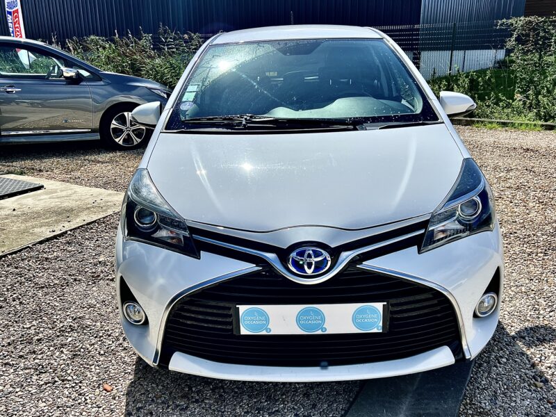 TOYOTA YARIS 2015