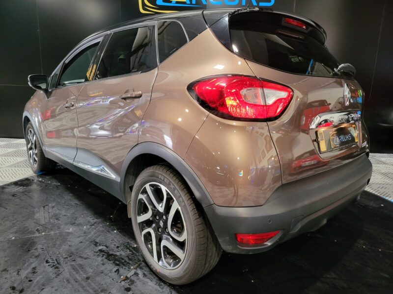 RENAULT CAPTUR 0.9 TCe 90cv Intens 5p // RADAR-AR/GPS/BLUETOOTH/R-LINK