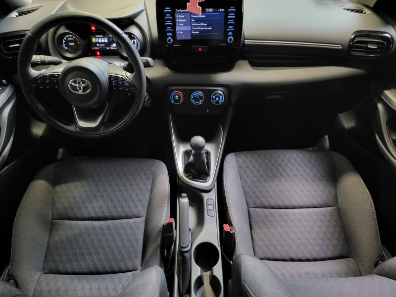 TOYOTA YARIS 1.0L 72CH DESIGN / FULL LED+CAMERA+ENTRETIEN TOYOTA