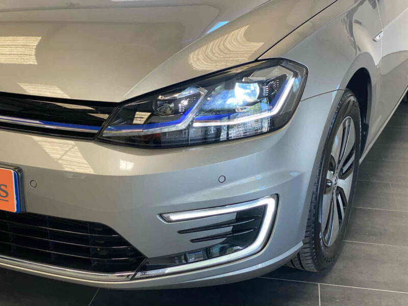 VOLKSWAGEN GOLF VII 2020