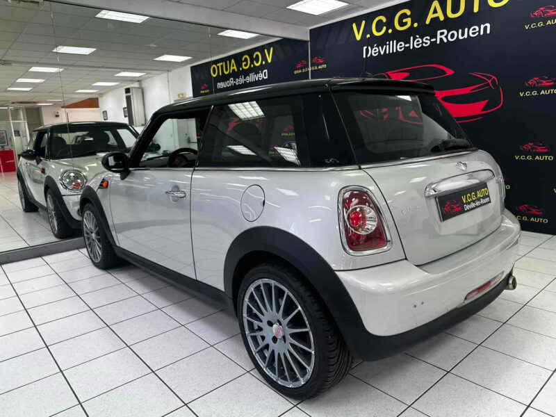 MINI Cooper D 115ch Pack Chili