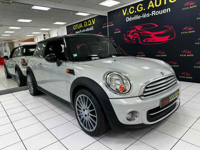 MINI Cooper D 115ch Pack Chili