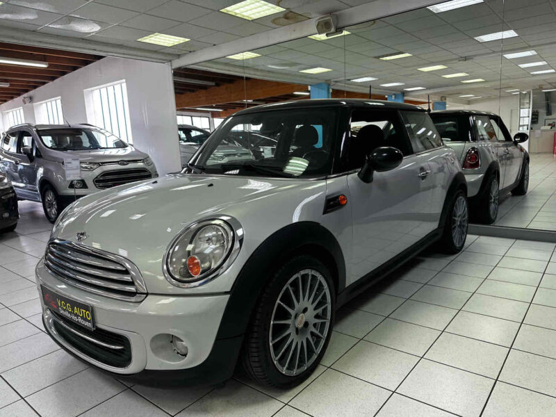 MINI Cooper D 115ch Pack Chili