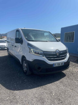 RENAULT TRAFIC III Camionnette 2019