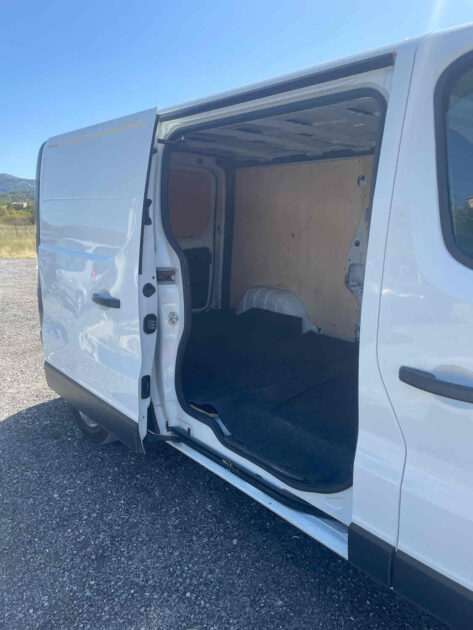 RENAULT TRAFIC III Camionnette 2019