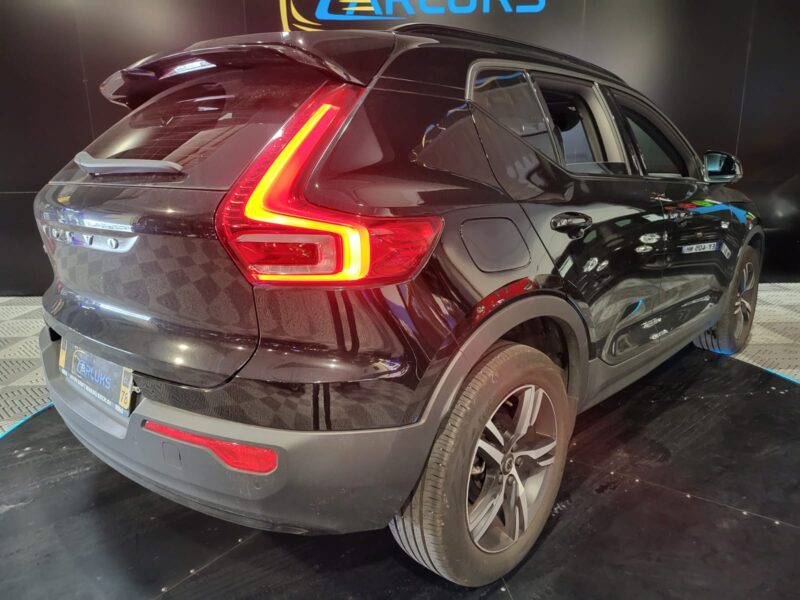 VOLVO XC40 B3 163cv Plus DCT7 // APPLE CARPLAY/ANDROID AUTO/CAMERA DE RECUL