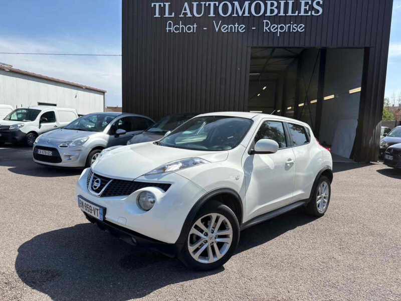 NISSAN JUKE 2011