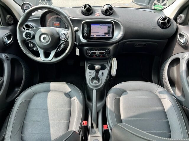 SMART FORFOUR 90CH TWINAMIC PRIME AUTOMATIQUE