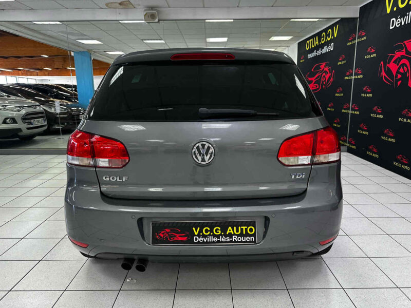 VOLKSWAGEN GOLF VI 2.0 TDi 110 Confortline