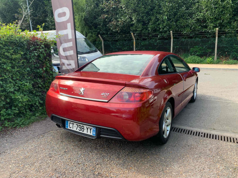 PEUGEOT 407 Coupé 2.2i 16V 163CV