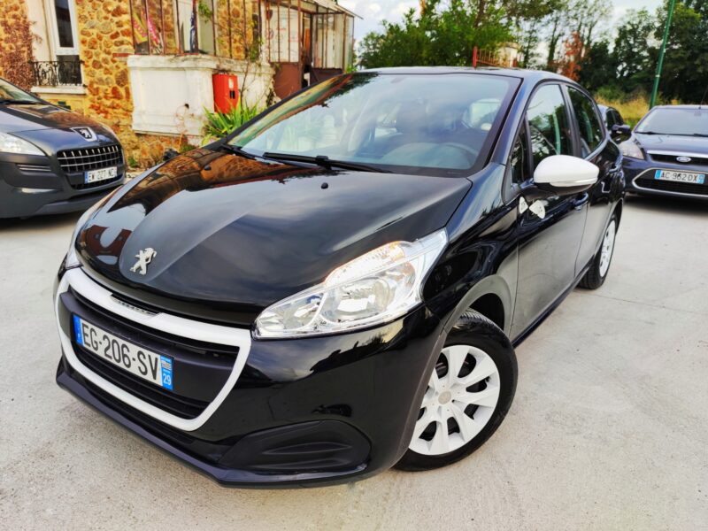 PEUGEOT 208 2016