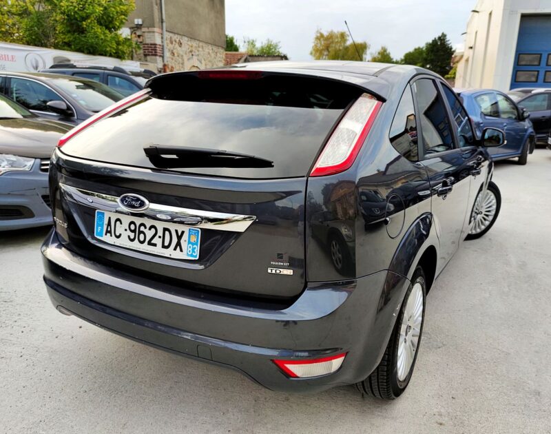 FORD FOCUS II 2009