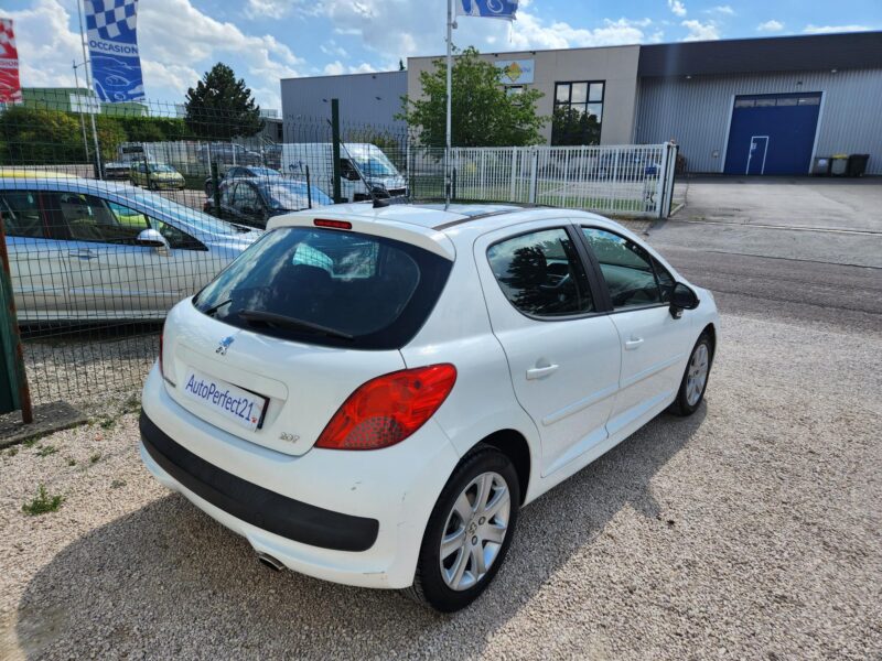 PEUGEOT 207 2007