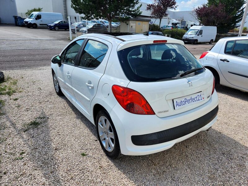 PEUGEOT 207 2007