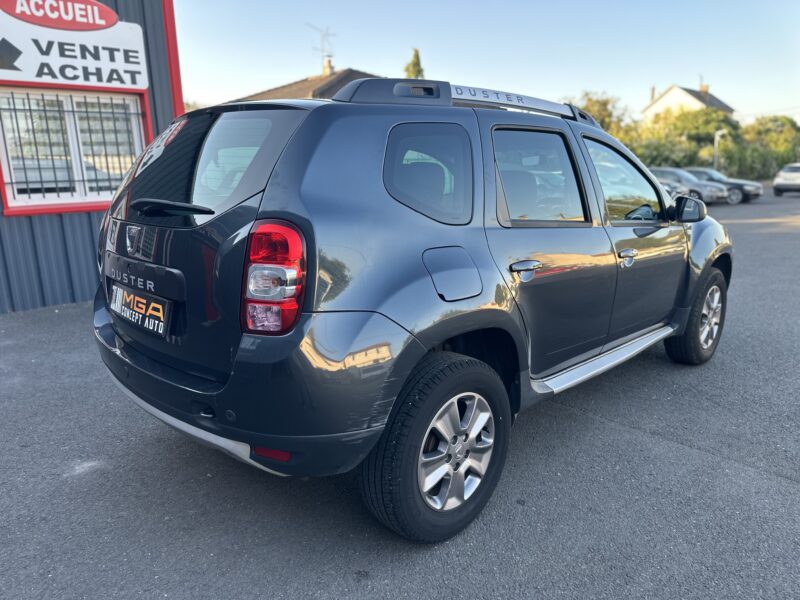 DACIA DUSTER 2015