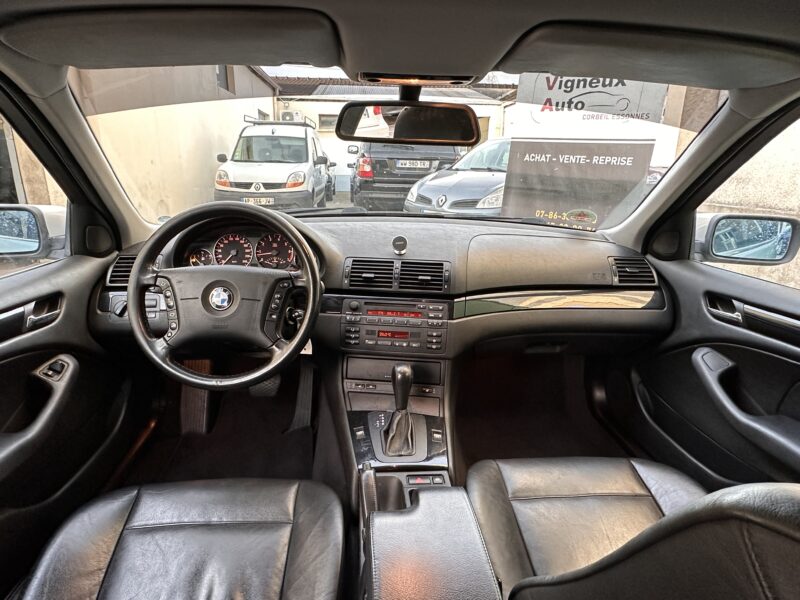 BMW SERIE 320I E46 PACK M BOITE AUTOMATIQUE  PAYER EN 4X