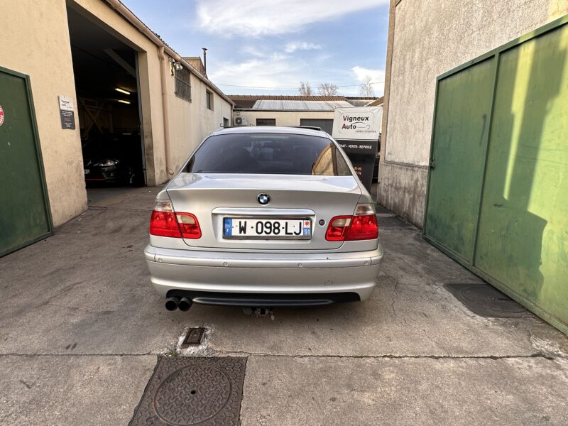 BMW SERIE 320I E46 PACK M BOITE AUTOMATIQUE  PAYER EN 4X