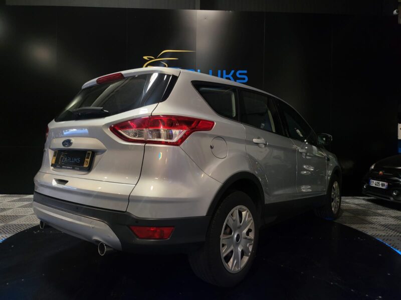 FORD KUGA II 2.0 TDCI 120cv Business Nav BVM6 // DEMARRAGE SANS CLE/BLUETOOTH/REGULATEUR-LIMITEUR DE