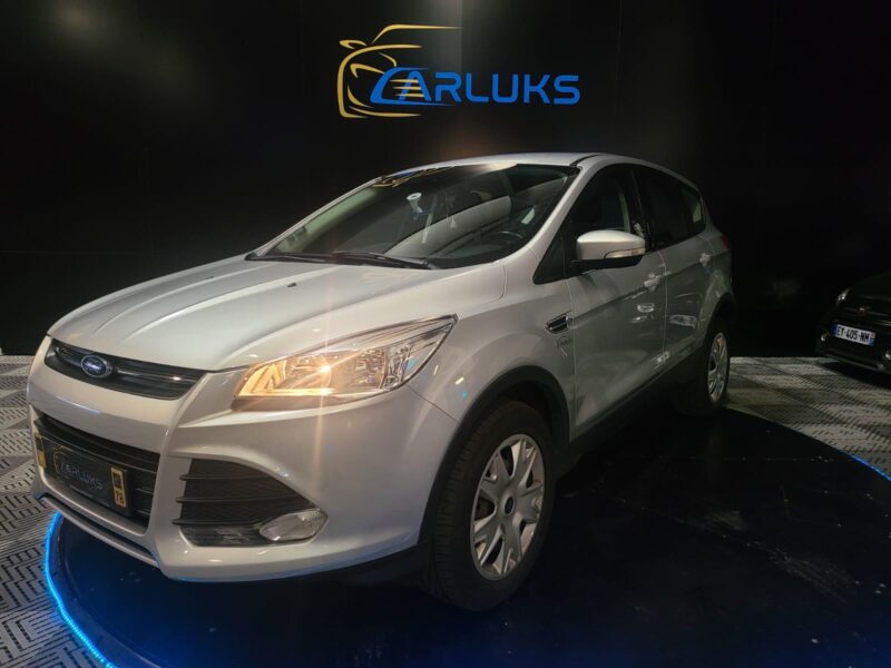 FORD KUGA II 2.0 TDCI 120cv Business Nav BVM6 // DEMARRAGE SANS CLE/BLUETOOTH/REGULATEUR-LIMITEUR DE