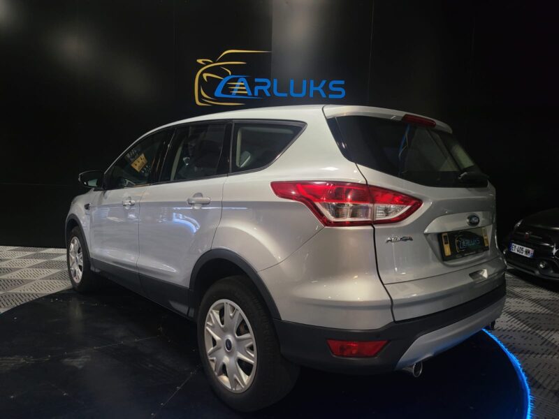 FORD KUGA II 2.0 TDCI 120cv Business Nav BVM6 // DEMARRAGE SANS CLE/BLUETOOTH/REGULATEUR-LIMITEUR DE