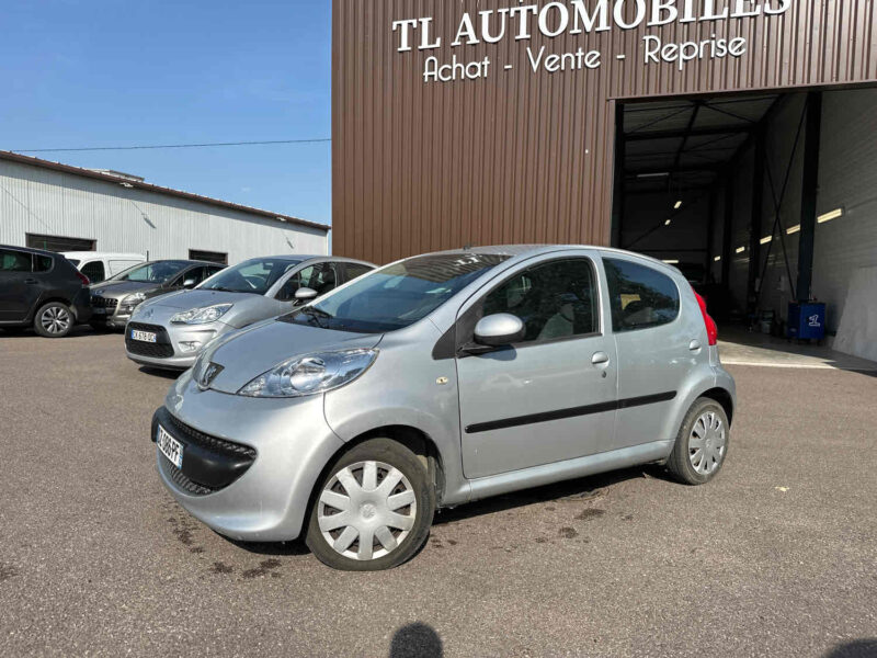 PEUGEOT 107 2008