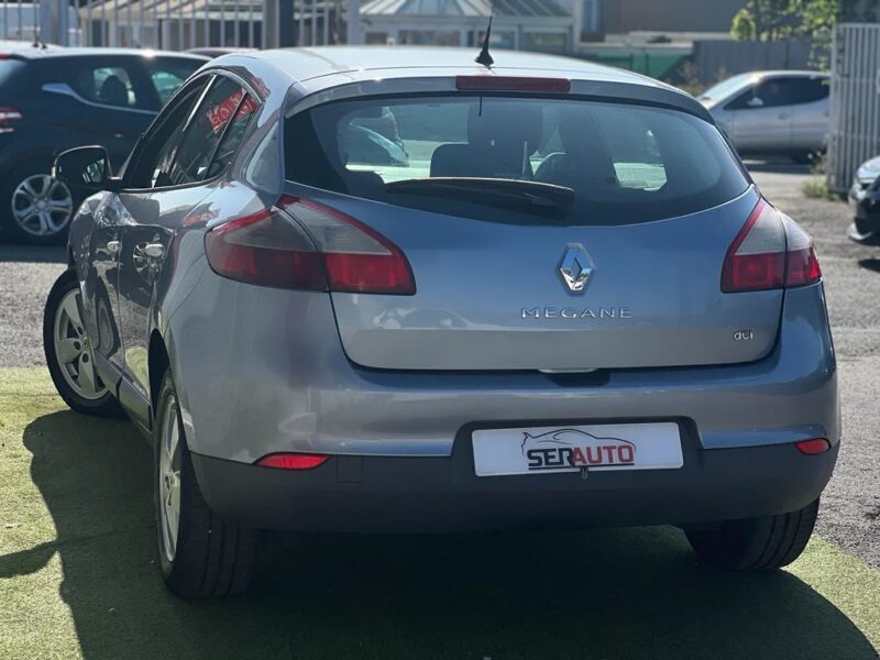 RENAULT MEGANE III 2010