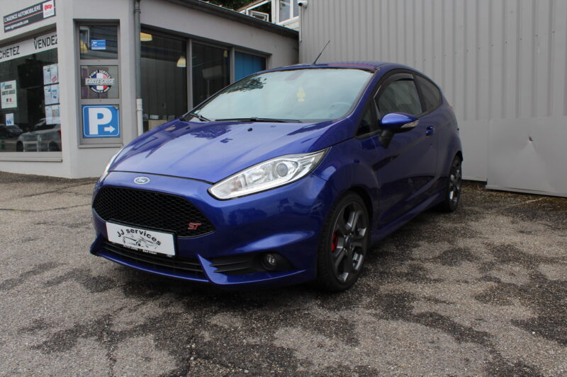 FORD FIESTA ST 1.8 182 CH 2015