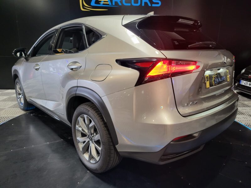 LEXUS NX 300H 197 155cv F-Sport 4WD // CAMERA DE RECUL/SIEGES CHAUFFANTS/COFFRE ELECTRIQUE