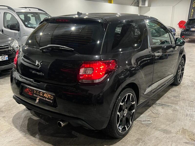 CITROEN DS3 2011