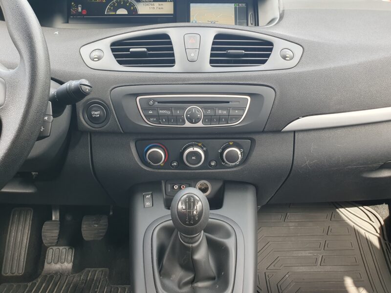 RENAULT SCENIC III 2011