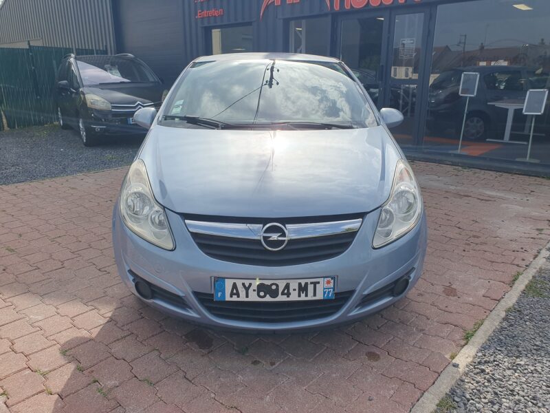 OPEL CORSA D 2008